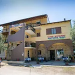 Astris Beach Apartment