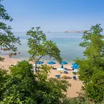 Apartment Astris Beach
